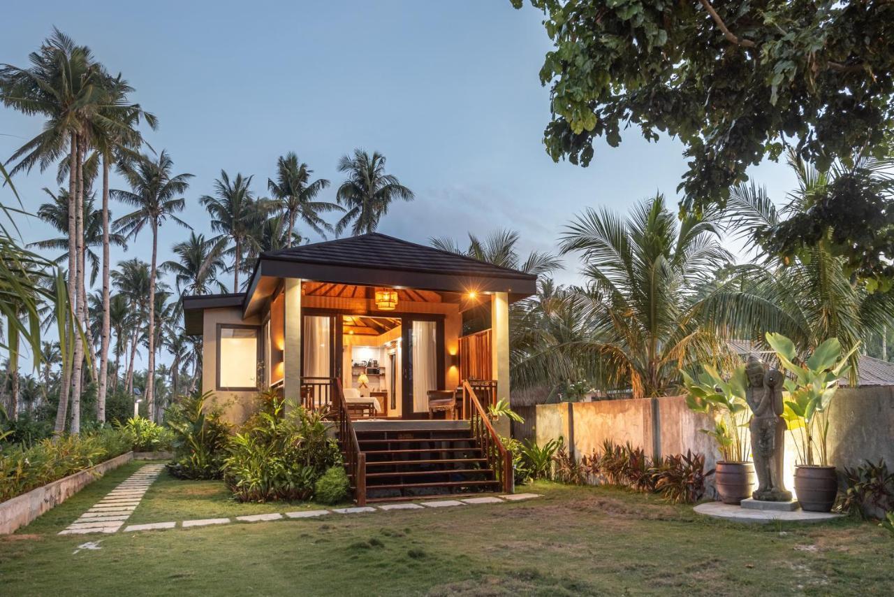 Villa Juan - A Beach Front Villa In General Luna Siargao Extérieur photo