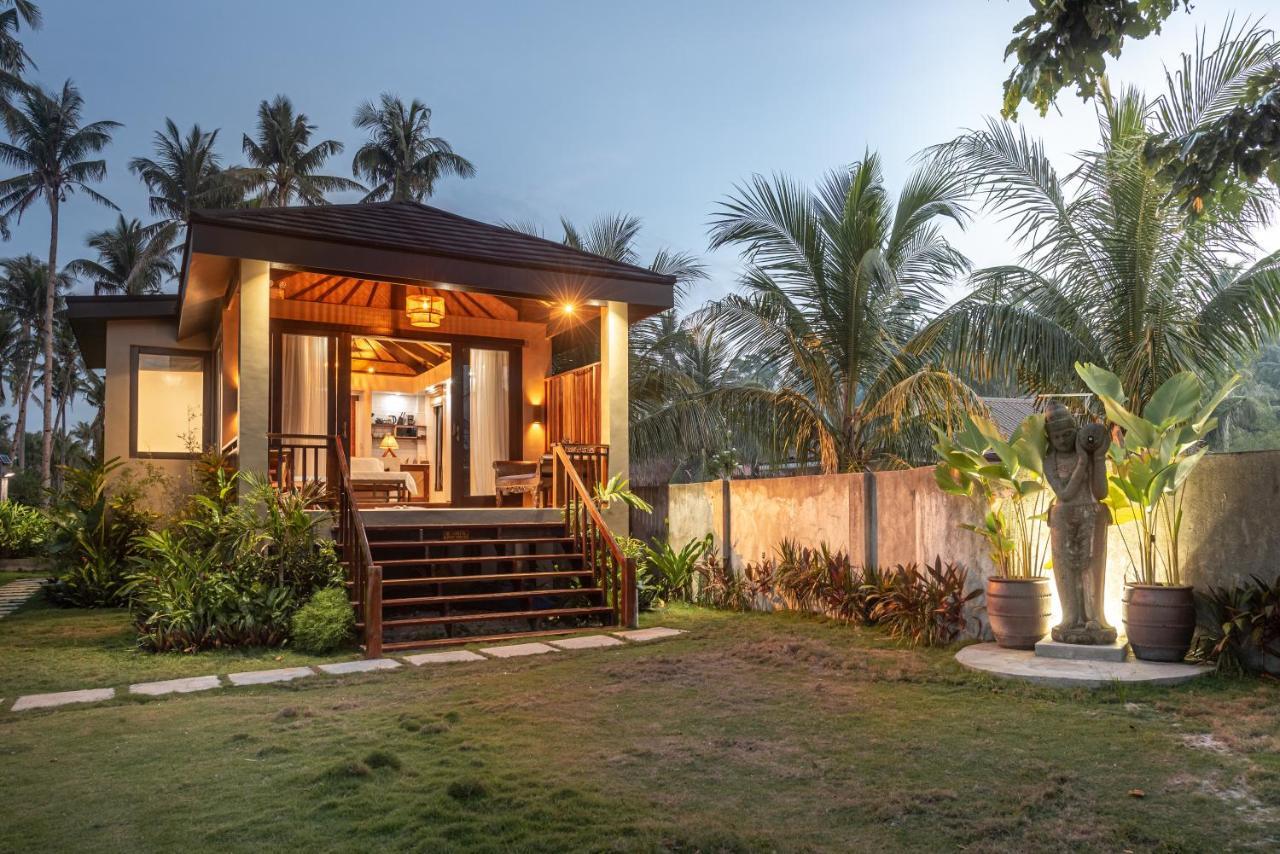 Villa Juan - A Beach Front Villa In General Luna Siargao Extérieur photo
